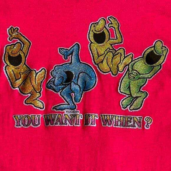Vintage Novelty Sparkle Iron-On Graphic Paper Thin Single Stitch Roach Tag Tee - Picture 1 of 6